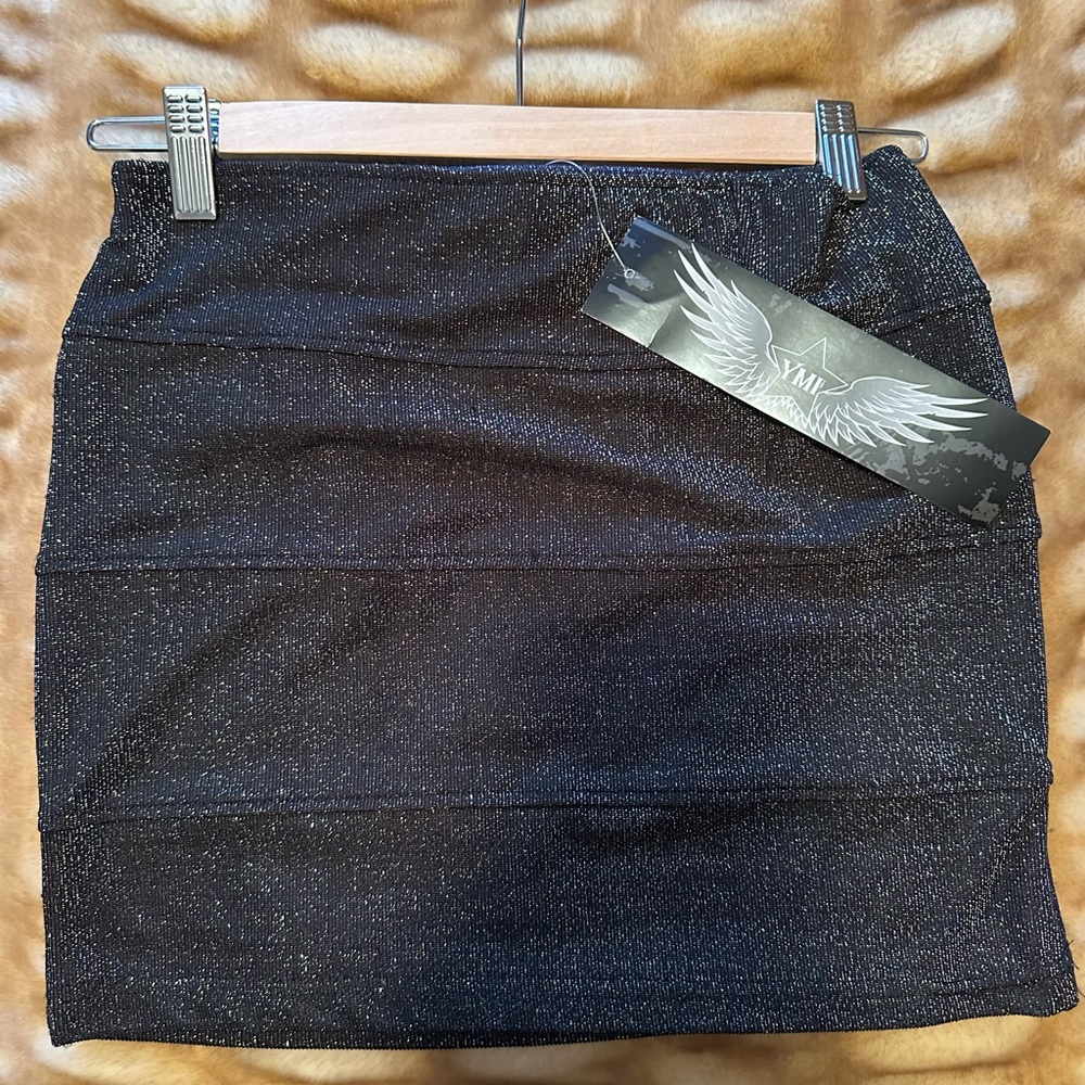 NWT YMI Black Mini stretch Skirt with Sparkles